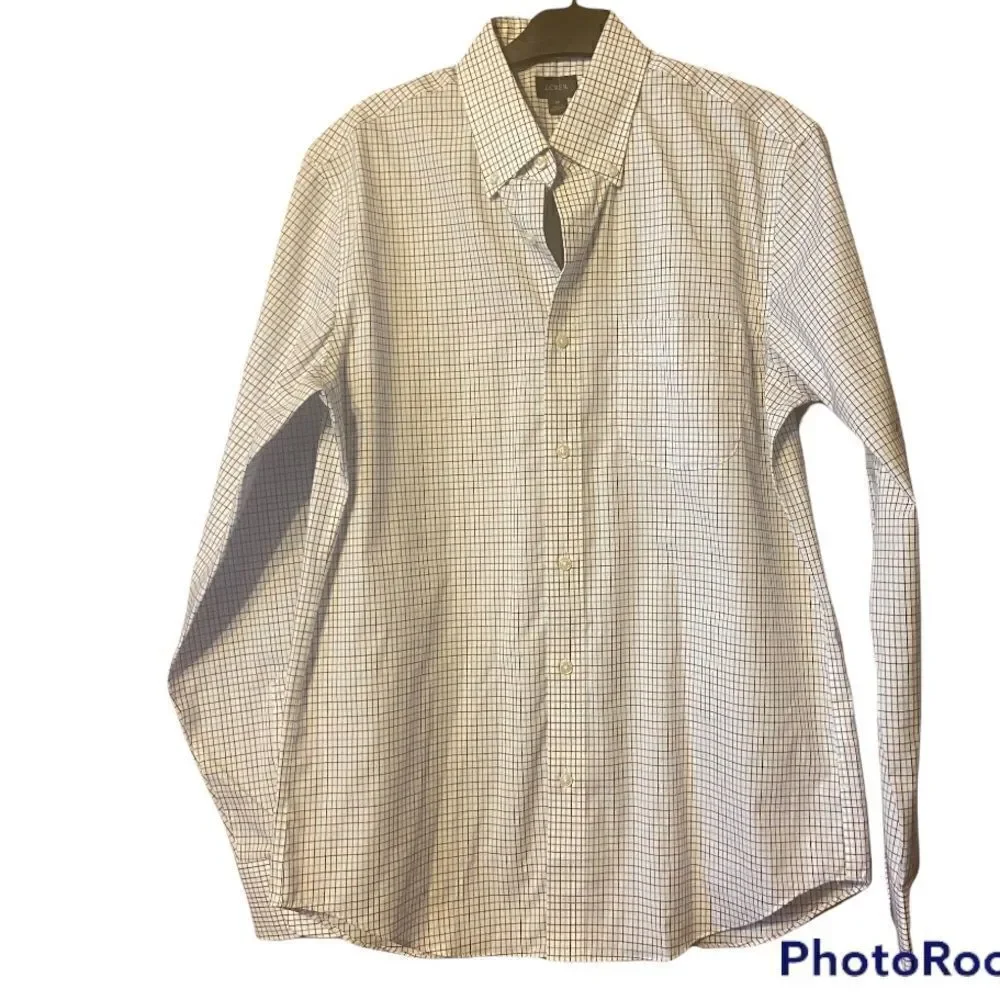 NWT J.Crew Re-Imagined Men’s Button Front Dress Shirt Size Medium‎